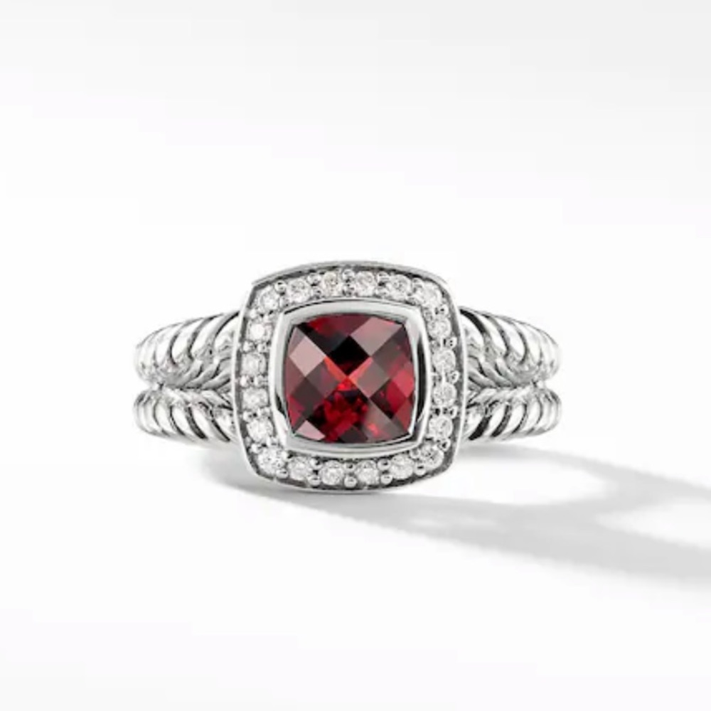 Petite Albion David Yurman Ring with Bag